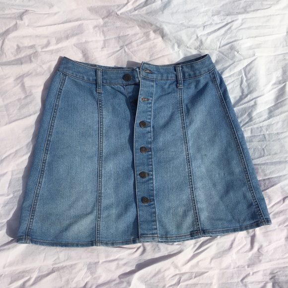 Jean Skirt - Picture 2 of 3